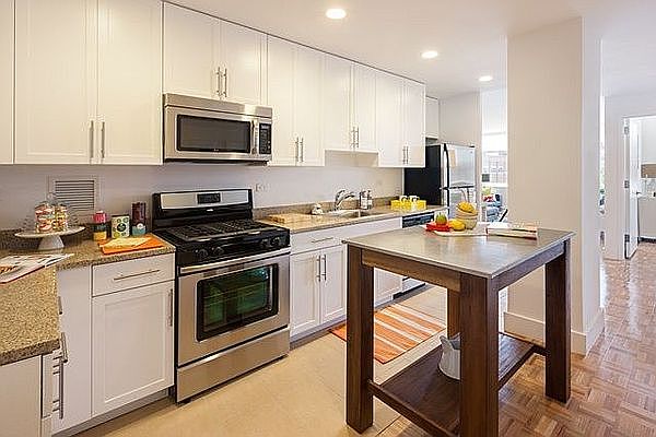1st image of 9745 Queens Blvd #504