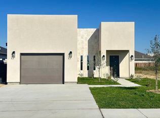 1429 El Zarape Ln, Laredo, TX 78043