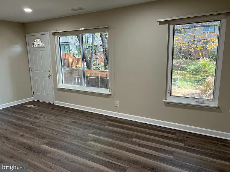 1635 Westwind Way — Photo 8