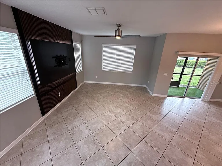 15246 Harrington Cove Dr — Photo 9