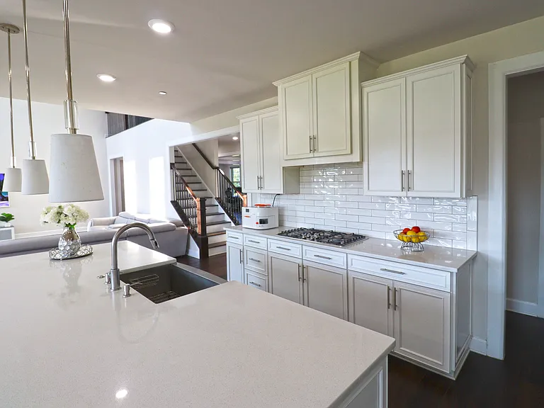 1040 Stepping Pl — Photo 27