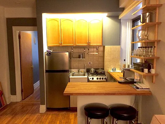 Rented by Ben Bay Realty Co. of Bay Ridge | media 11