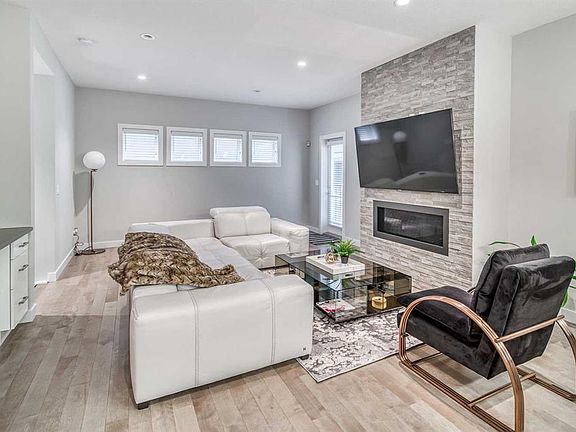 3rd image of 2428 W 30th St SW #3