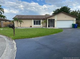 2605 NW 98th Way, Coral Springs, FL 33065