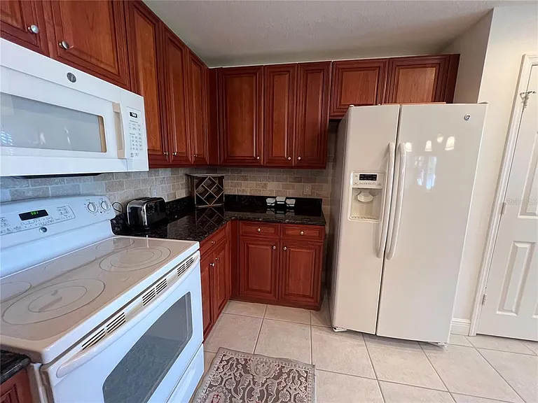 240 W End Dr #611 — Photo 12