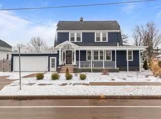 805 E Irving Ave, Oshkosh, WI 54901