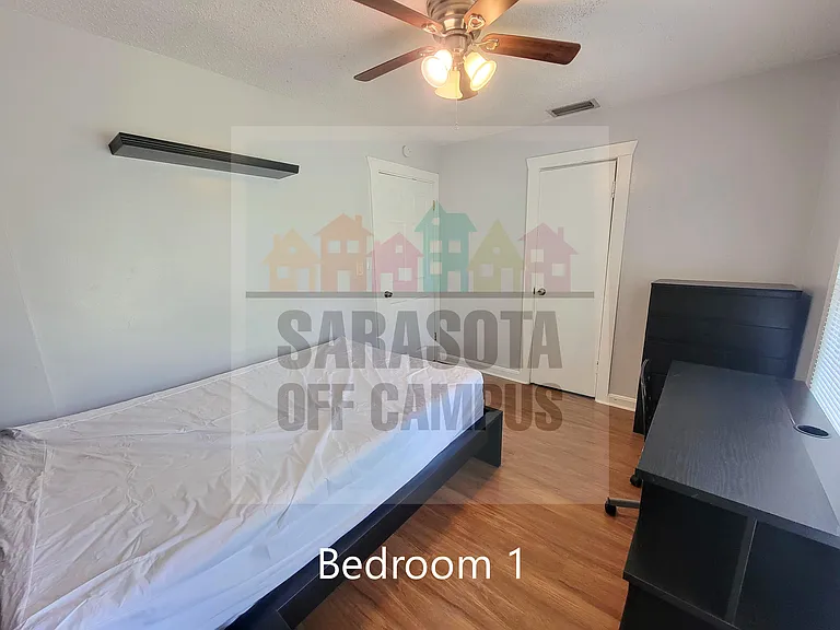 3600 Old Bradenton Rd #B — Photo 33
