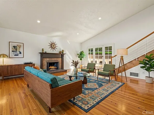 3540 N Knoll Dr, Los Angeles, CA 90068