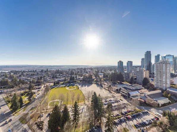 6538 Nelson Ave #2906, Burnaby, BC V5H 0G5