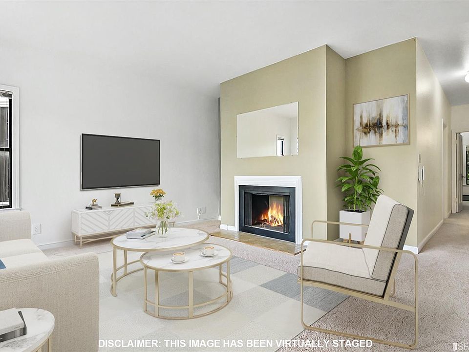 1st image of 574 Wisconsin St
