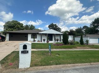1208 Dana St, Jonesboro, AR 72401