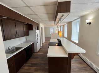 4071 Mountain Rd FLOOR 2, Macungie, PA 18062