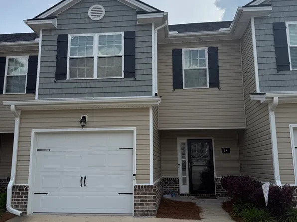 38 Coleman Ct, Richmond Hill, GA 31324