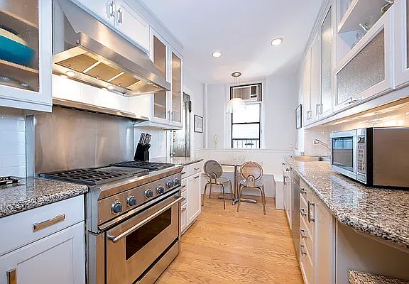5th image of 771 W End Ave APT 5D