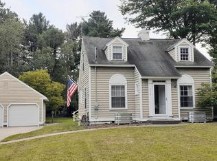 1173 W Hile Rd, Norton Shores, MI 49441