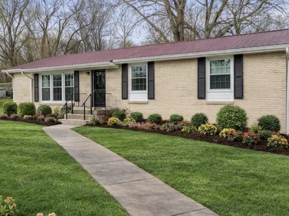 205 Shiloh Rd, Clarksville, TN 37042