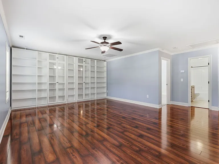 80 Valor Cir — Photo 28