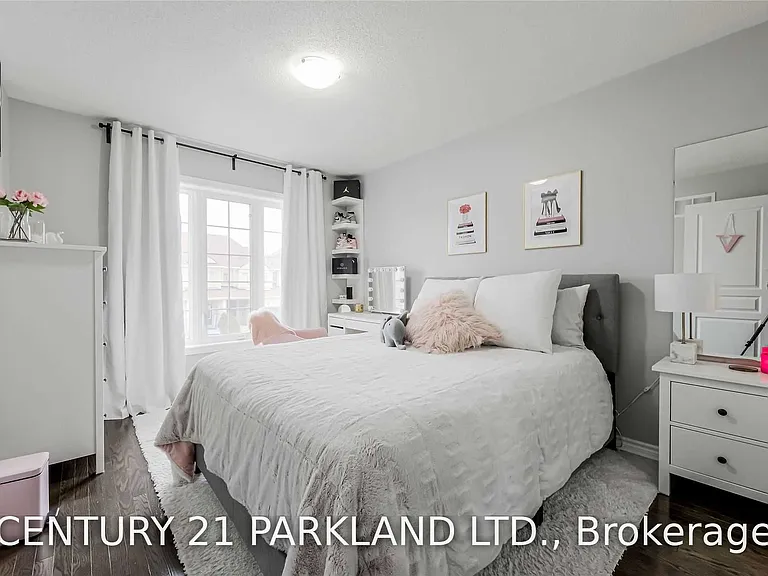 15 Sedgewick Pl — Photo 23