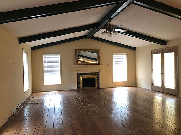 2nd image of 601 Turrentine Way