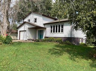 408 E Church St, Schaller, IA 51053