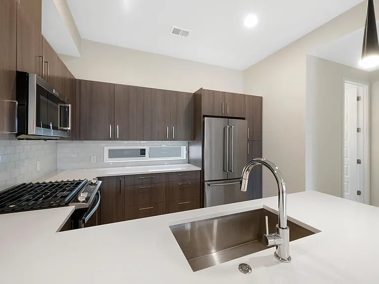 3048 Wilson Ct #2 — Photo 16