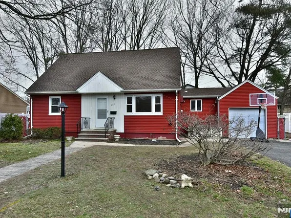 685 Mabie St, New Milford, NJ 07646