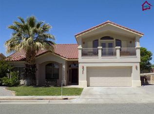 694 Stone Canyon Dr, Las Cruces, NM 88011