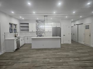 (Undisclosed Address), Effort, PA 18330