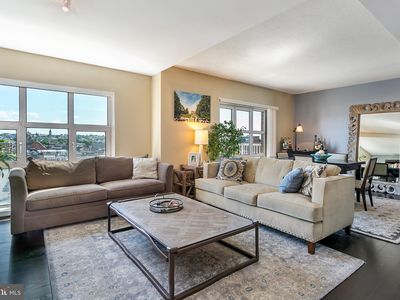 250 President St #605, Baltimore, MD, 21202