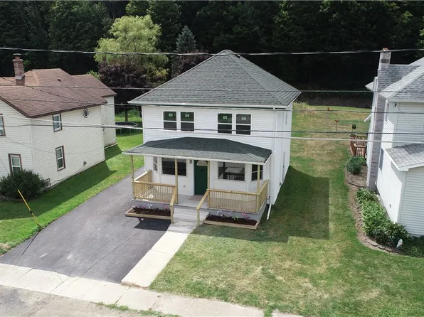 8 Erie St, Atlanta, NY 14808