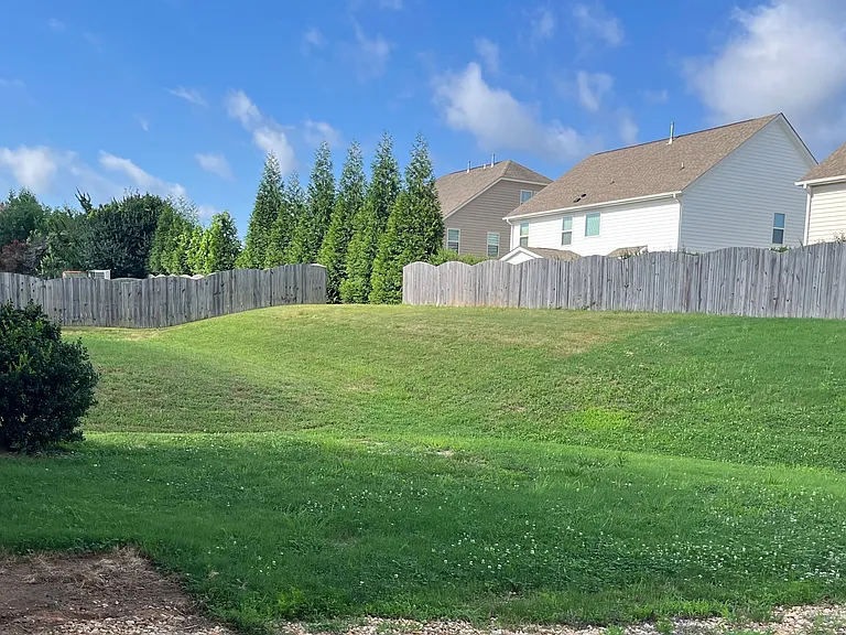 329 Reezy Ln — Photo 9