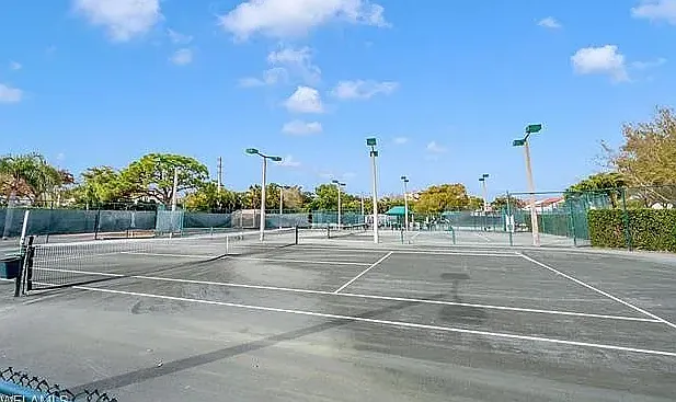 tennis onsite