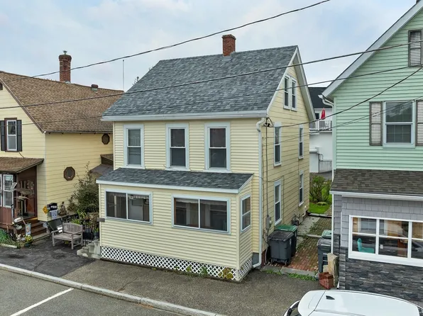 6 Central Street, Pembroke, NH 03275