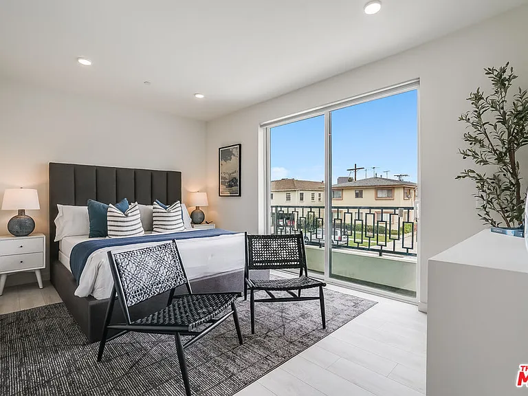 1021 S Shenandoah St #501 — Photo 8