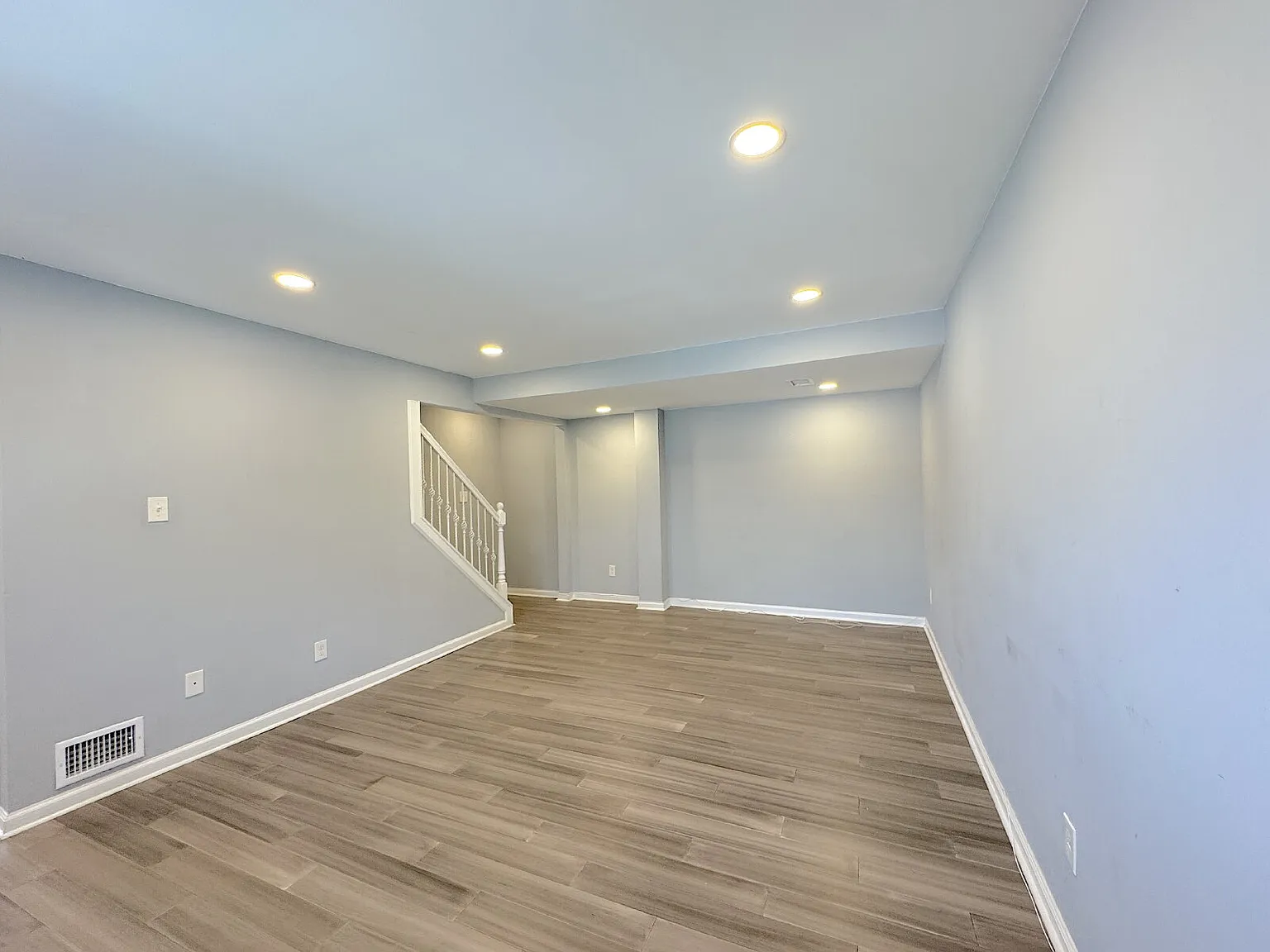 3 bed, 2.0 bath, $2,400 — Photo 4