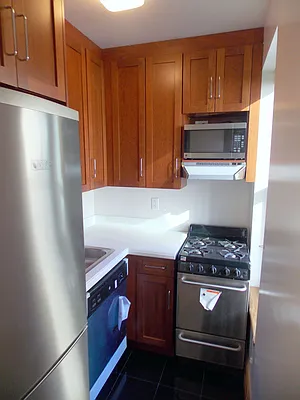 Rented by Anchor Associates | media 14