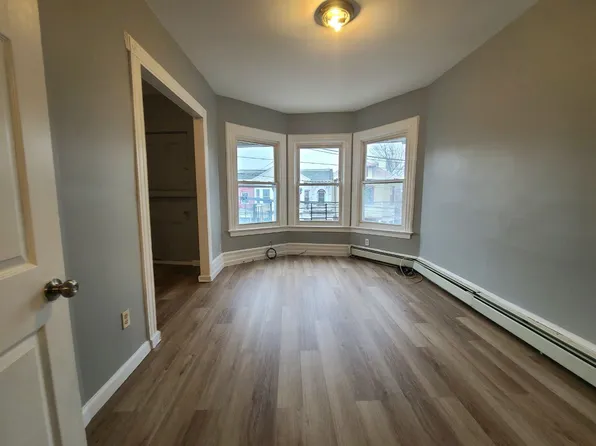 266 Garside St, Newark, NJ 07104