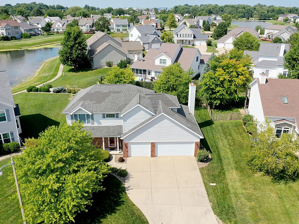 1st image of 50 Prenzler Dr