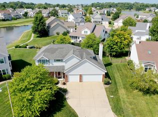 50 Prenzler Dr, Bloomington, IL