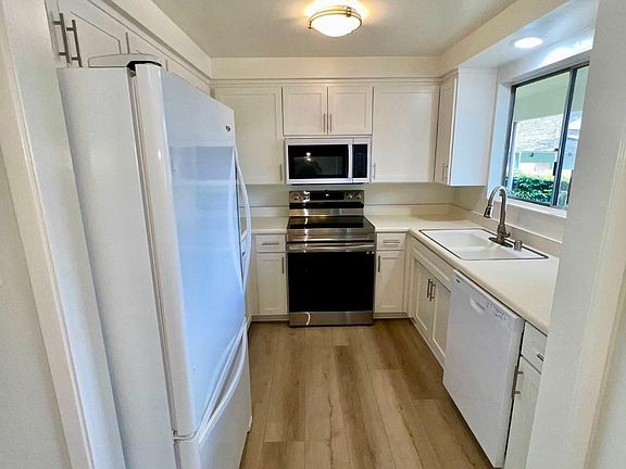 4th image of 22811 Nadine Cir Unit A