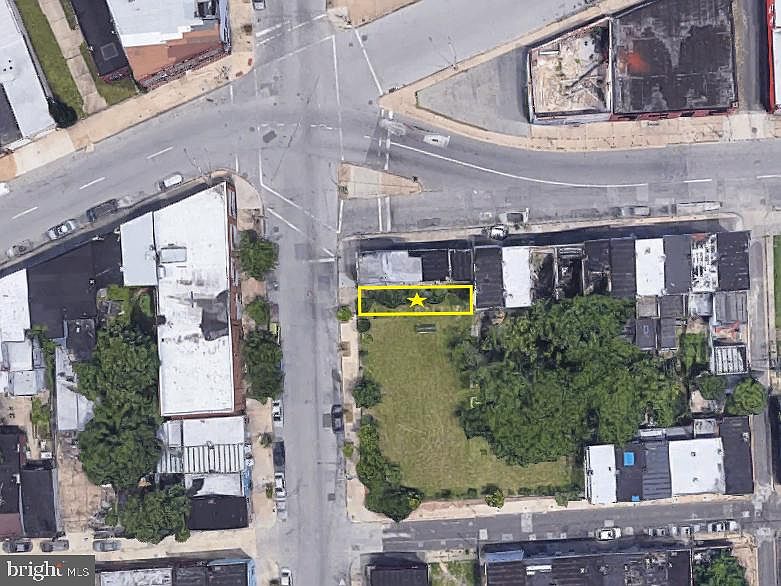 1st image of 103 S Payson St