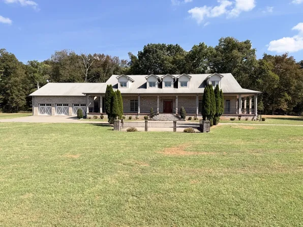 2100 Corinth Rd, Mount Juliet, TN 37122