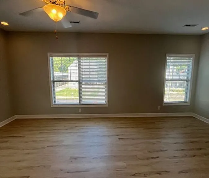 434 N Martin Luther King Blvd #201 — Photo 9