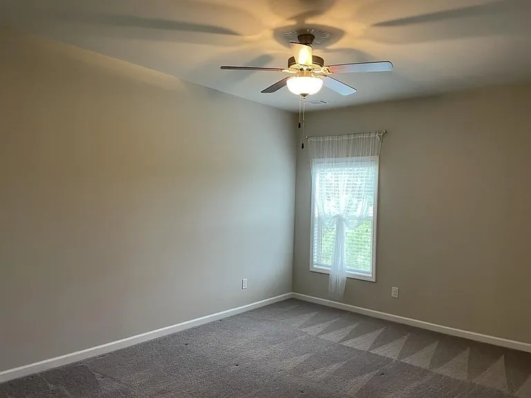 2415 Matlin Way — Photo 21
