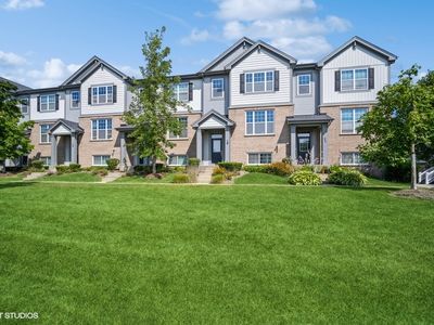 19 E Heritage Ct, Arlington Heights, IL, 60004