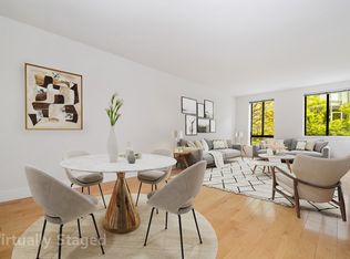 410 W 53rd St APT 701, New York, NY 10019