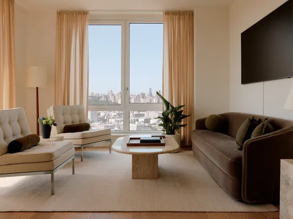 2035 5th Avenue image 1 of 16