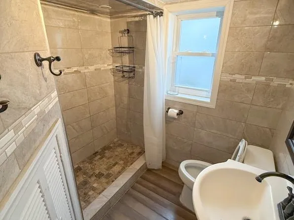 223 Day Avenue image 23 of 30