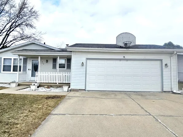418 S Midpark Dr, Appleton, WI 54915