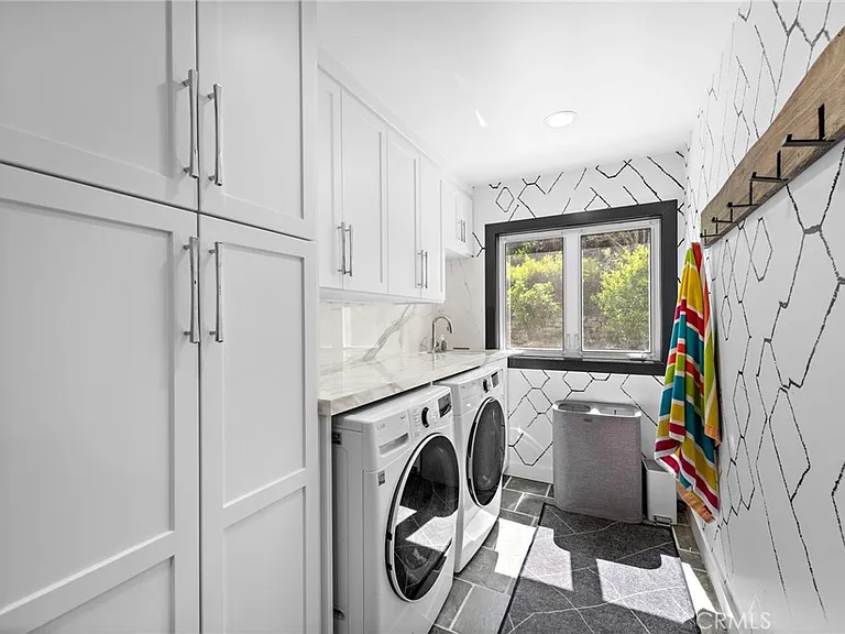 3085 Nestall Rd — Photo 25